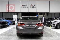 تۆیۆتا کامری